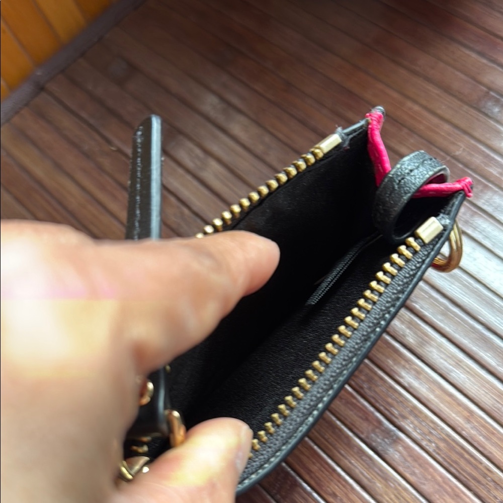 Marc Jacobs Pink Leather Wristlet - Picture 10 of 10